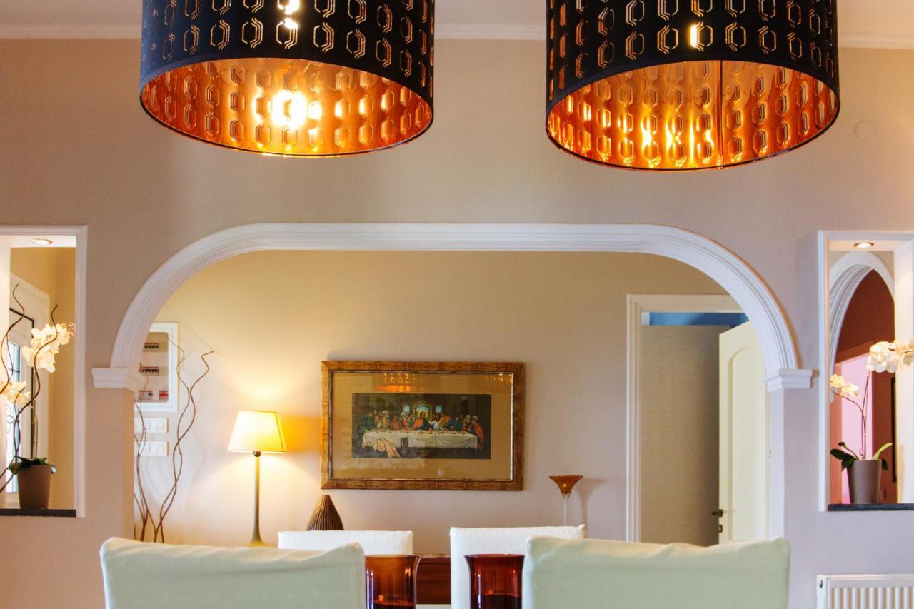 Sea View Estate Helios Βίλα Πέραμα Εξωτερικό φωτογραφία