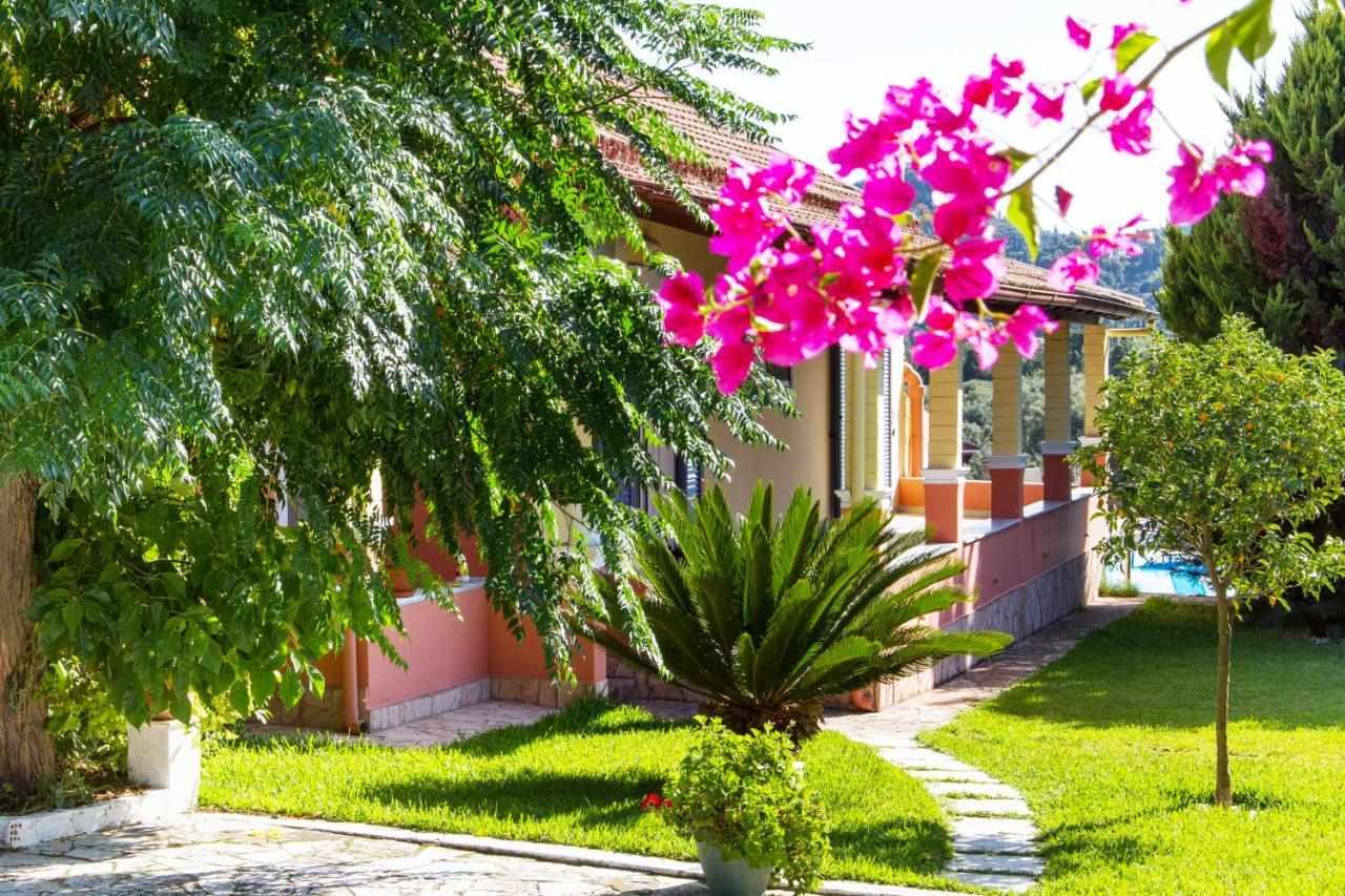 Sea View Estate Helios Βίλα Πέραμα Εξωτερικό φωτογραφία